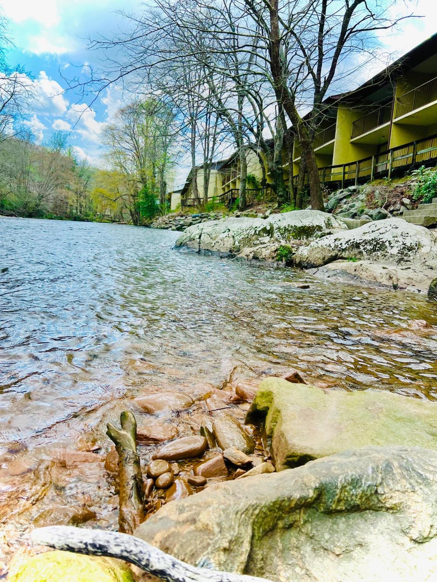 Newfound Lodge On The River Чероки Экстерьер фото